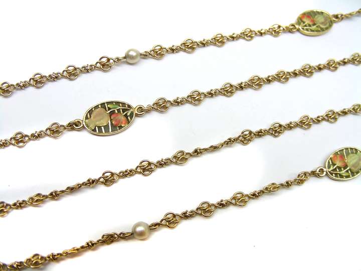 Art Nouveau plique à jour enamel and gold longchain necklace